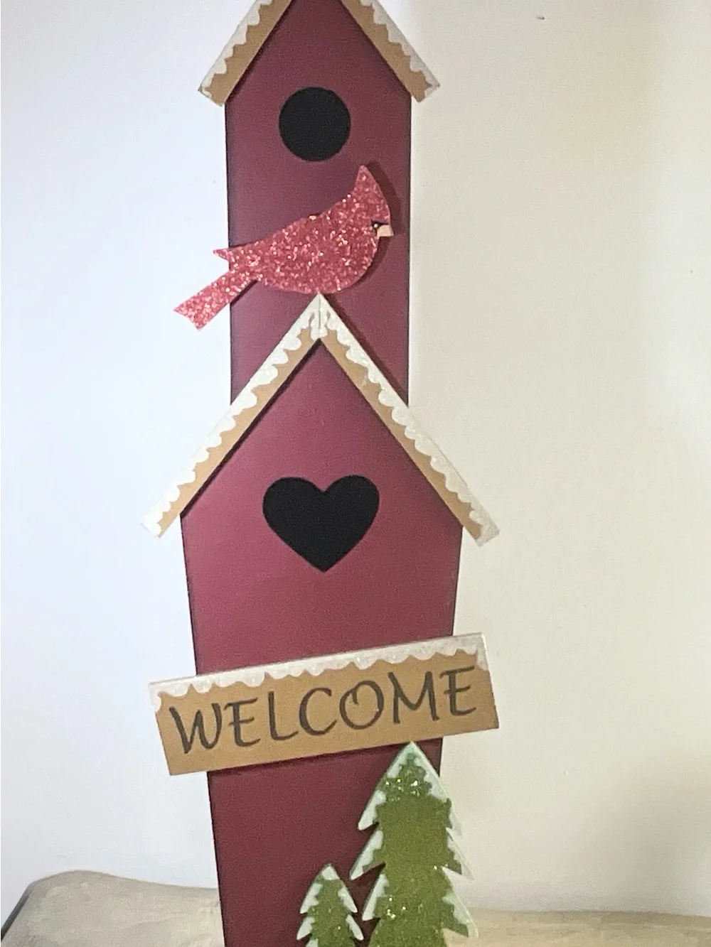 VTG Wooden Welcome Cardinal Birdhouse With Christmas Tree Underneath